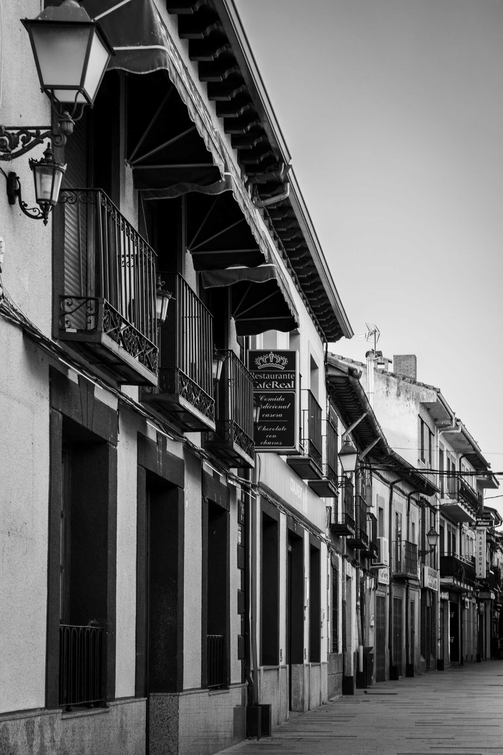 Calle Real 2